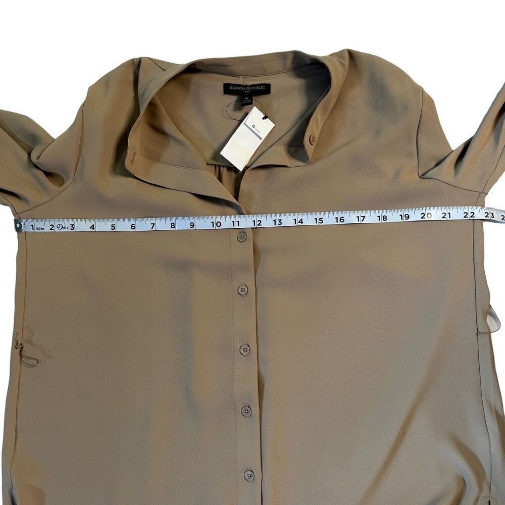 Banana Republic Barely Beige Button Front Balloon Sleeve Blouse w Belt NWT - Picture 6 of 10